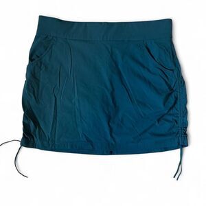 Columbia Sportswear Women's Teal Skort Size L